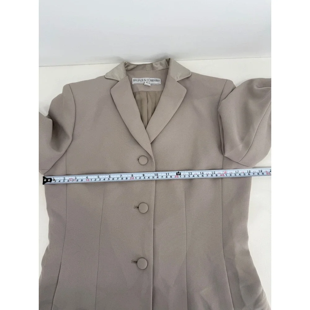 Kasper & Company ASL Taupe Three Button Tailored Blazer Jacket Womens Sz 6